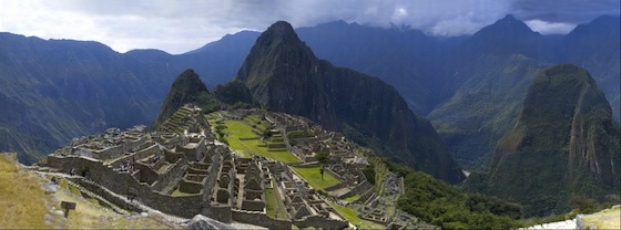 Machu Picchu by Jeff Cremer (16 Gigapixels)