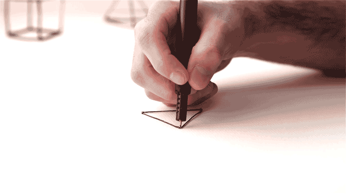 LIX – The World's Smallest 3D Printing Pen