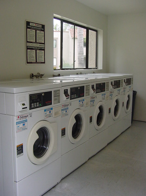 generic-trademark-product-brand-names-laundromat