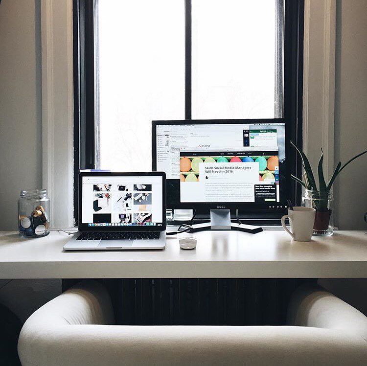 42 Beautiful Workstations Designed For Creativity