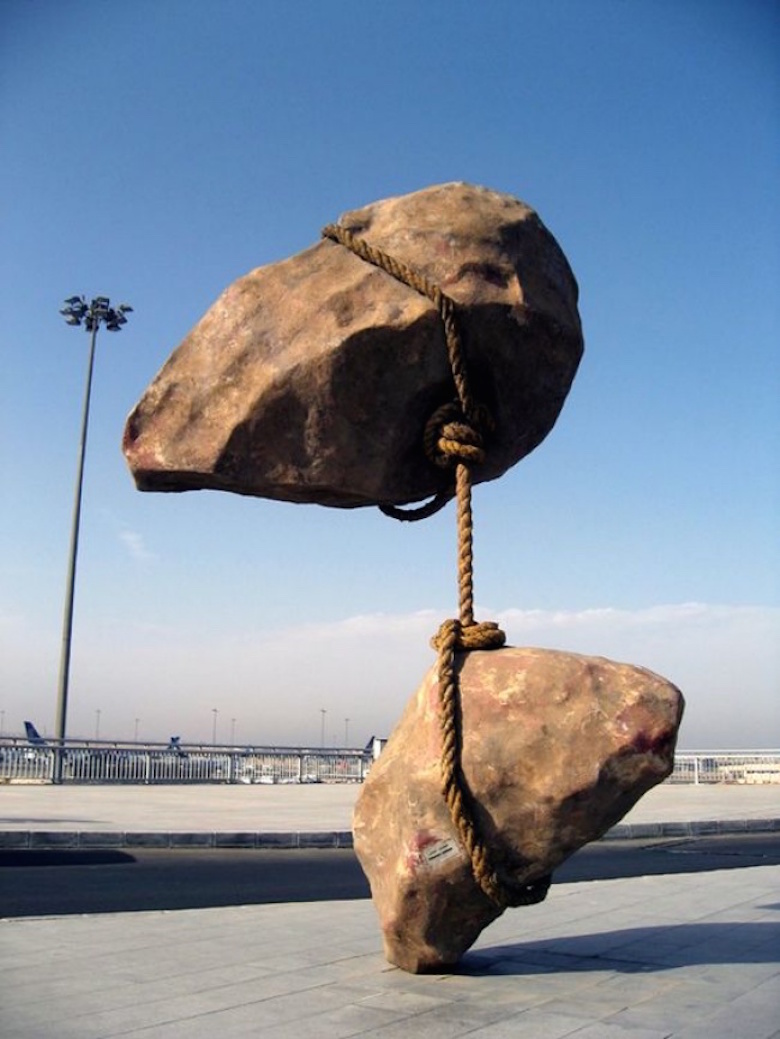 Sculptures that defy gravity & the laws of physics - 4