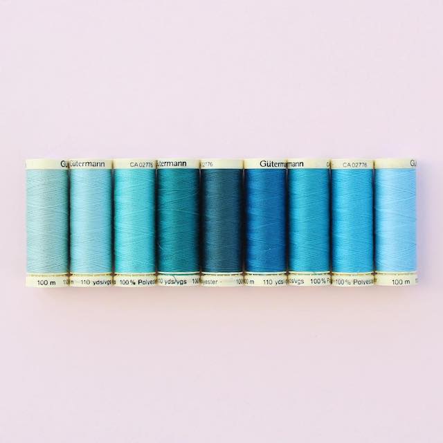 Beautiful photos of color gradients in everyday objects - 23