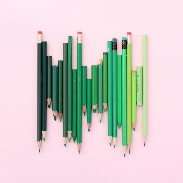 Beautiful photos of color gradients in everyday objects - 25