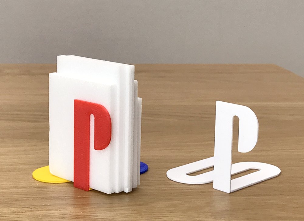 Famous logos 3D printed as everyday items - PlayStation (2)