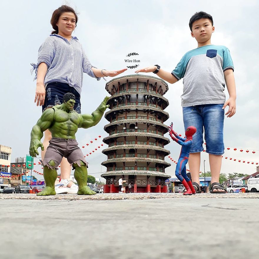Forced perspective photography with toy superheroes - 25