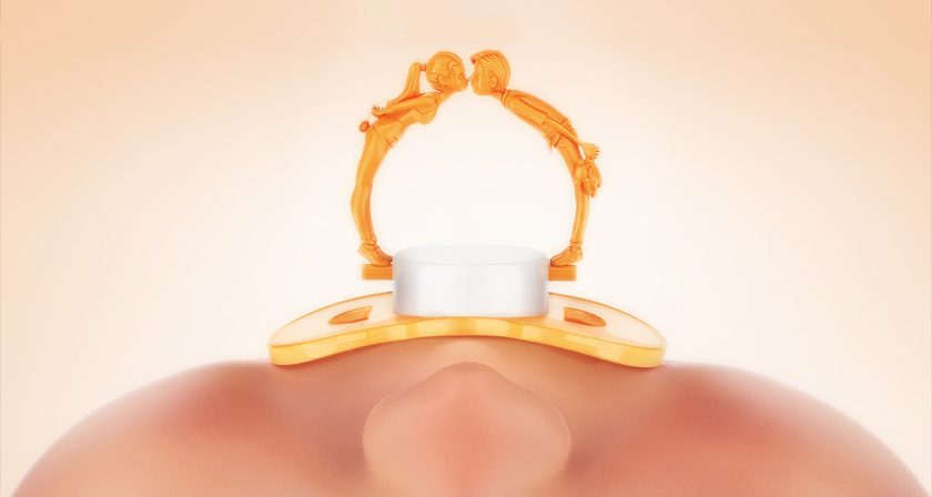 munchi-relaxing-pacifier-for-couple-game-yoga-time