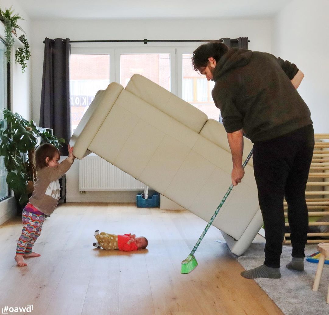 Dad Photoshops His Kids Into Dangerous Situations To Freak Out Mom At Work