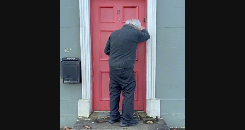 charlies-bar-christmas-ad